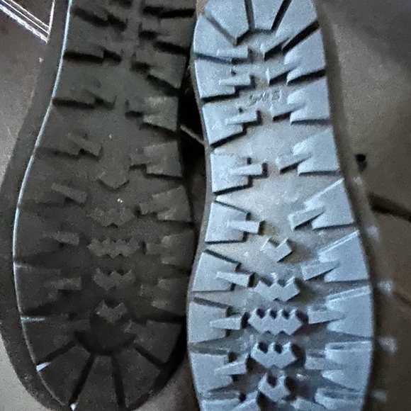 Lointis Holland black oxford like new worn once - Picture 5 of 5